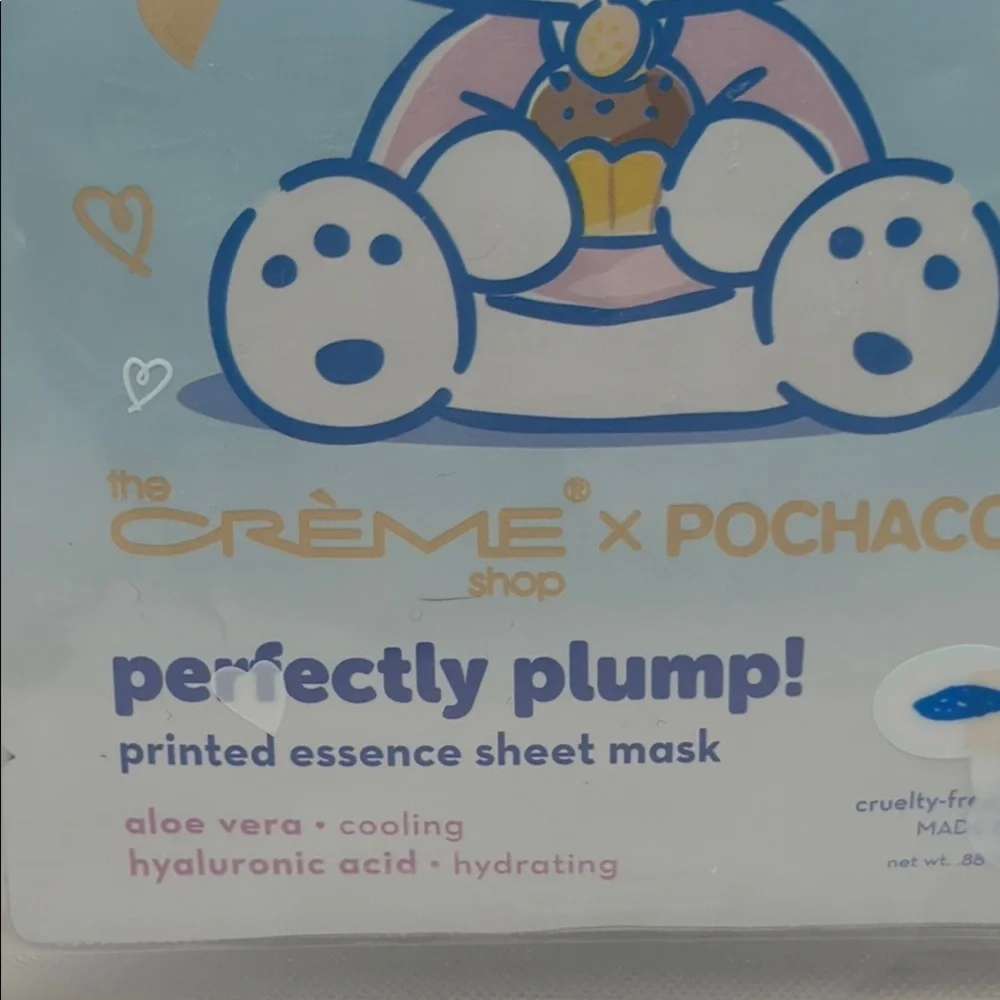 Crème x Pochacco Essence Sheet Mask Set